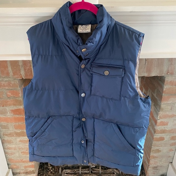 victory Jackets & Blazers - Victory Puffer Cest Navy Blue Snap Down size Medium